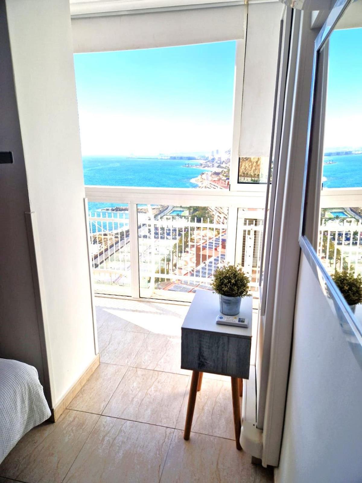 Апартаменты Vistas Al Mar. Gran Salon. Playa A 1 Minuto. Wifi Аликанте Экстерьер фото