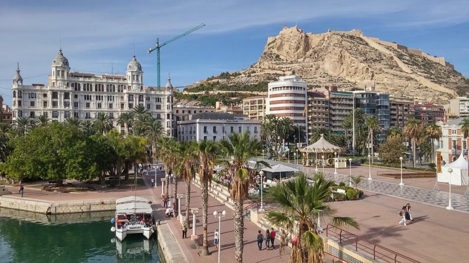 Апартаменты Vistas Al Mar. Gran Salon. Playa A 1 Minuto. Wifi Аликанте Экстерьер фото