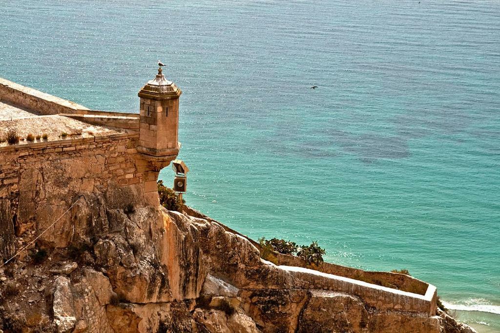 Апартаменты Vistas Al Mar. Gran Salon. Playa A 1 Minuto. Wifi Аликанте Экстерьер фото